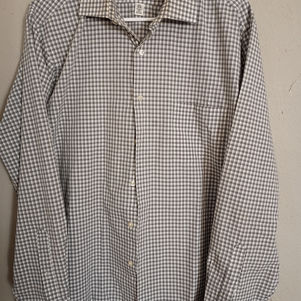 Van Heusen Men's Black and White Checkered Shirt